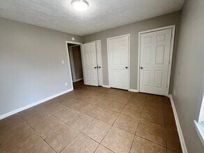 33 Carlton Pl in Jackson, TN - Building Photo - Building Photo