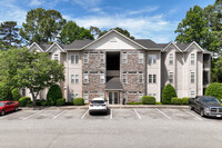 Greystone Pointe in Greensboro, NC - Building Photo - Building Photo