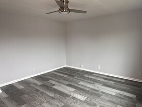 3826 Swift Ave in San Diego, CA - Building Photo - Building Photo