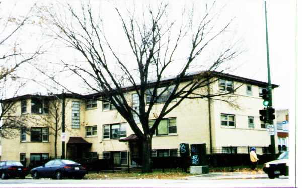 5201 N Francisco Ave in Chicago, IL - Foto de edificio