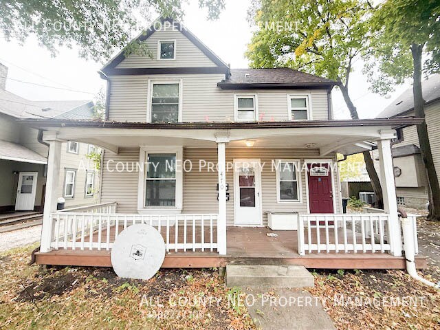470 Allyn St in Akron, OH - Building Photo