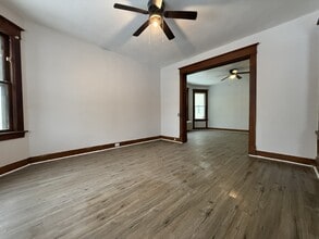 34 Besch Ave in Albany, NY - Building Photo - Building Photo