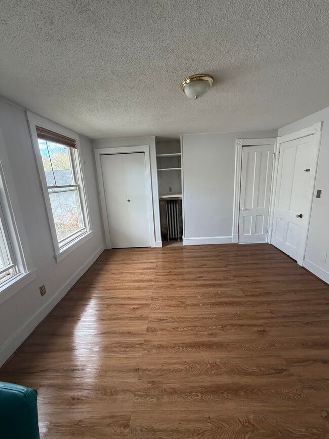 47 Henry Ave, Unit 2L in Pittsfield, MA - Building Photo - Building Photo