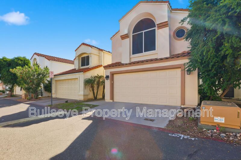 2333 E Gelding Dr in Phoenix, AZ - Building Photo