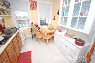 1630 Commonwealth Ave, Unit 25 in Boston, MA - Foto de edificio - Building Photo