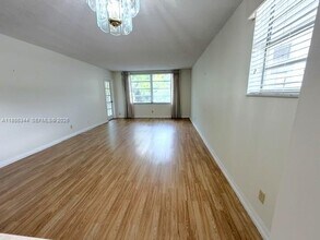 4025 N Federal Hwy in Fort Lauderdale, FL - Building Photo - Building Photo