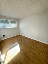 4009-4009 SE 33rd Pl in Portland, OR - Building Photo - Building Photo