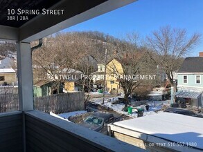 10 S Spring St in Pittsburgh, PA - Building Photo - Building Photo