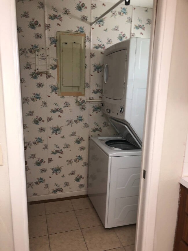 4223 100th Ave N in Pinellas Park, FL - Building Photo - Building Photo