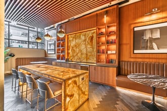 Nightingale in Redmond, WA - Foto de edificio - Building Photo