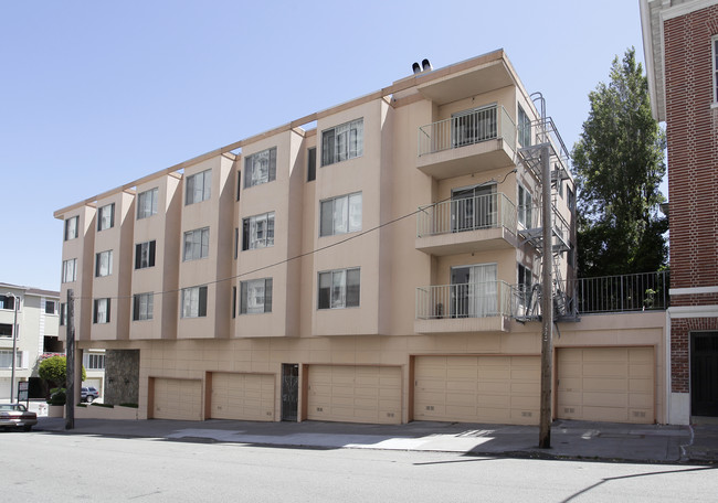 Pacific Avenue Apartments in San Francisco, CA - Building Photo - Building Photo