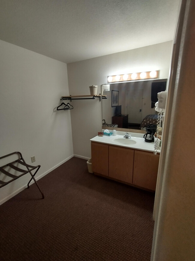 N4848 Hwy 253, Unit 5 in Spooner, WI - Building Photo - Building Photo