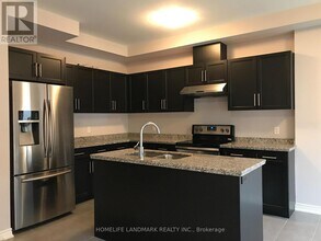 75 Sonoma Valley Cres in Hamilton, ON - Building Photo - Building Photo