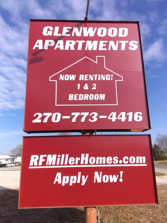 Glenwood Apartments in Cave City, KY - Building Photo