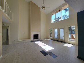 5081 Cypress Lake Dr in Lake Park, GA - Building Photo - Building Photo