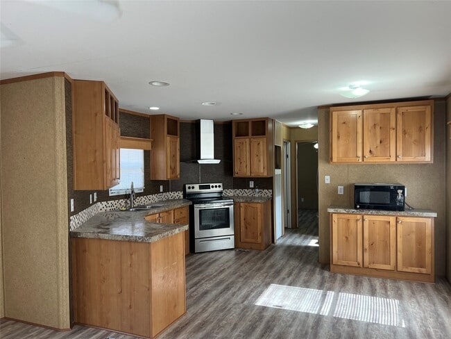 property at 1412 Austin St