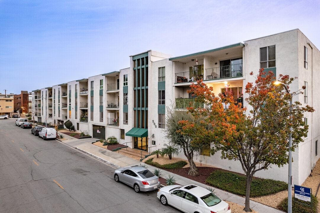 500 Jackson Pl in Glendale, CA - Building Photo