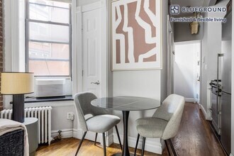 246 Mott St in New York, NY - Building Photo - Building Photo