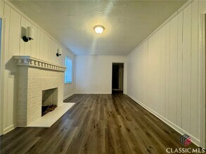 185 Springtree Rd in Athens, GA - Building Photo - Building Photo