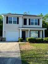 32 Amber Dr in Port Wentworth, GA - Building Photo