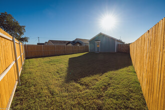 6855 Sunbeam Cir in Princeton, TX - Building Photo - Building Photo