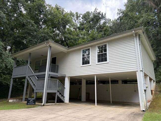 249 Starmount Dr in Tallahassee, FL - Building Photo - Building Photo