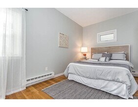 370 Bunker Hill St in Boston, MA - Building Photo - Building Photo