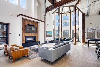 Allegro at Ash Creek in Lynnwood, WA - Foto de edificio - Building Photo