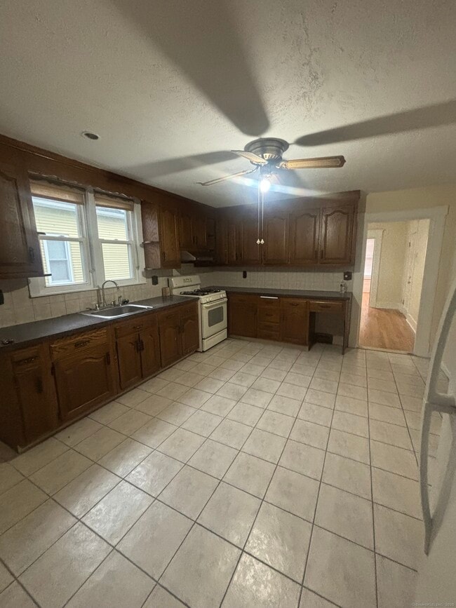 property at 85 S Burritt St