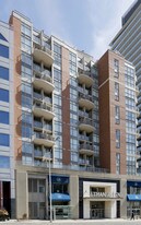 1819 Yonge St in Toronto, ON - Building Photo