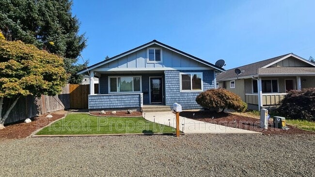 1506 N Cambrian Ave in Bremerton, WA - Building Photo - Building Photo