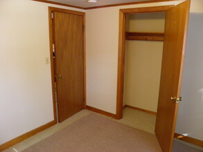 47 Spring St, Unit Apt2C in Keene, NH - Building Photo - Building Photo