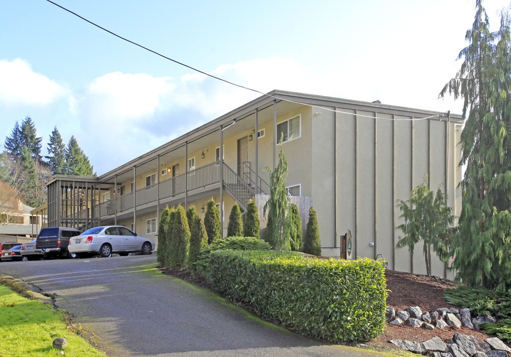 Redmond Crest Apartments in Redmond, WA - Building Photo