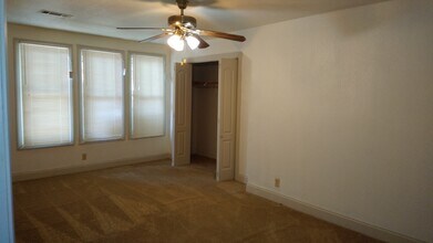 207 W 4th St in Deridder, LA - Building Photo - Building Photo