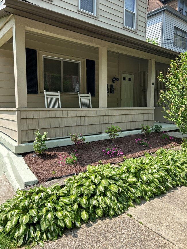 property at 9 Fountain St