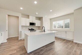 6848-6848 Florence Dr in Midlothian, TX - Building Photo - Building Photo