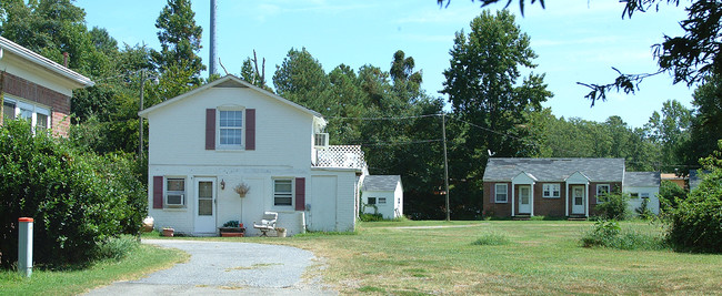 16415 Jefferson Davis Hwy in Colonial Heights, VA - Building Photo - Building Photo