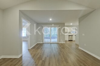 121 Cottage Grove Rd in Brunswick, GA - Building Photo - Building Photo