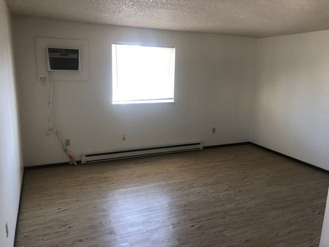 6417 N Lee St in Spokane, WA - Building Photo - Building Photo