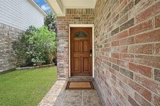 19438 Hillside Springs Cir in Houston, TX - Building Photo - Building Photo