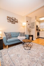 30 Jay St, Unit B in Cambridge, MA - Building Photo - Building Photo