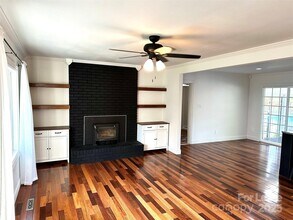 2054 Hickory Hills Dr in Denver, NC - Building Photo - Building Photo