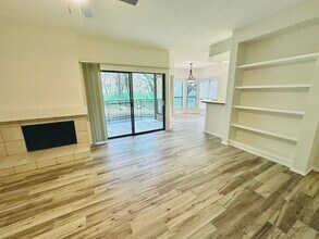4711 Spicewood Springs Rd in Austin, TX - Building Photo - Building Photo