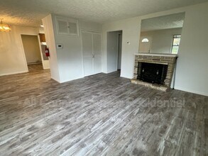 22 Dorset Dr in Ewing Township, NJ - Building Photo - Building Photo