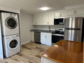 250 Walnut St in Framingham, MA - Building Photo - Building Photo