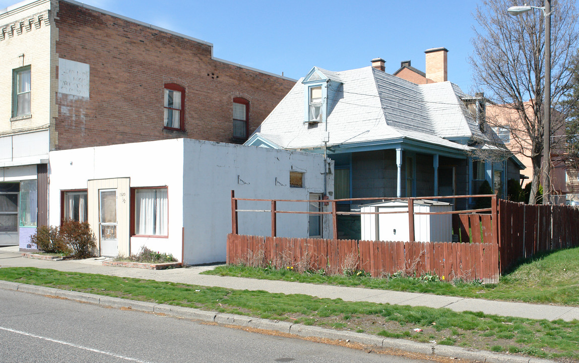 1520 W Broadway Ave in Spokane, WA - Building Photo