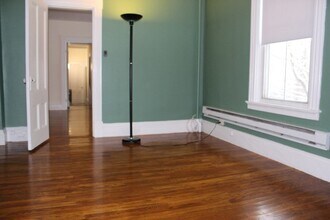 121 Winter St in Framingham, MA - Building Photo - Building Photo