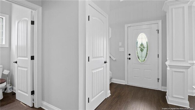 56 Skipping Pines Ct in Spring Lake, NC - Building Photo - Building Photo