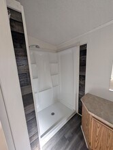 5720 Harlan Dr in Klamath Falls, OR - Building Photo - Building Photo