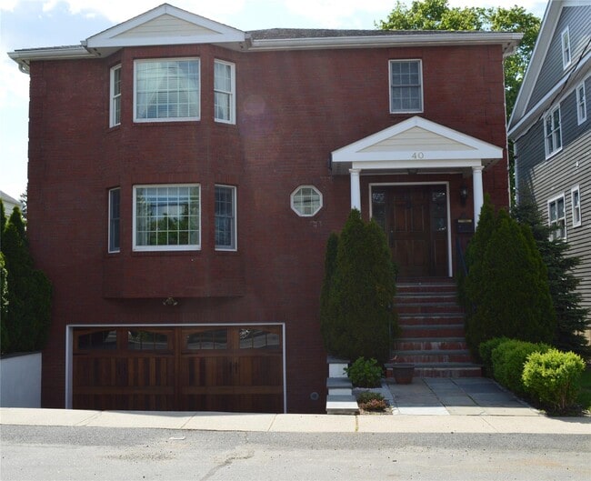 property at 40 Ellsworth Ave